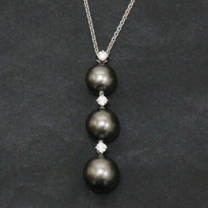 MIKIMOTO White gold 3P Black Pearl & 3P Diamond Necklace Auth